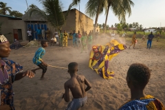 Voodoo-Festival-Benin-Dancing